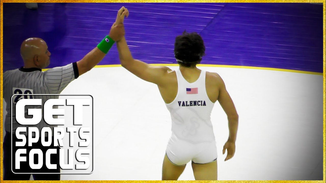 Cael Valencia of St. John Bosco vs Rocco Contino of Buchanan