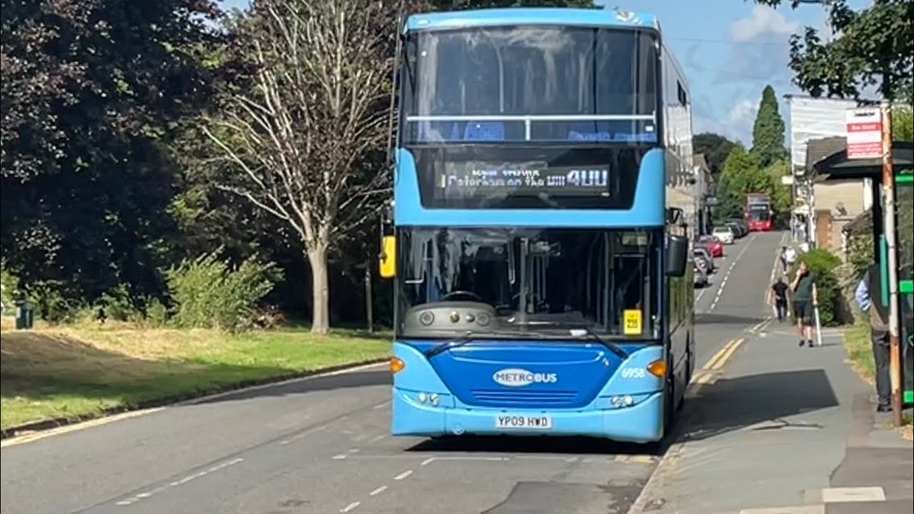 400 Metrobus Bus Route - East Grinstead War Memorial to Caterham On The Hill Westway