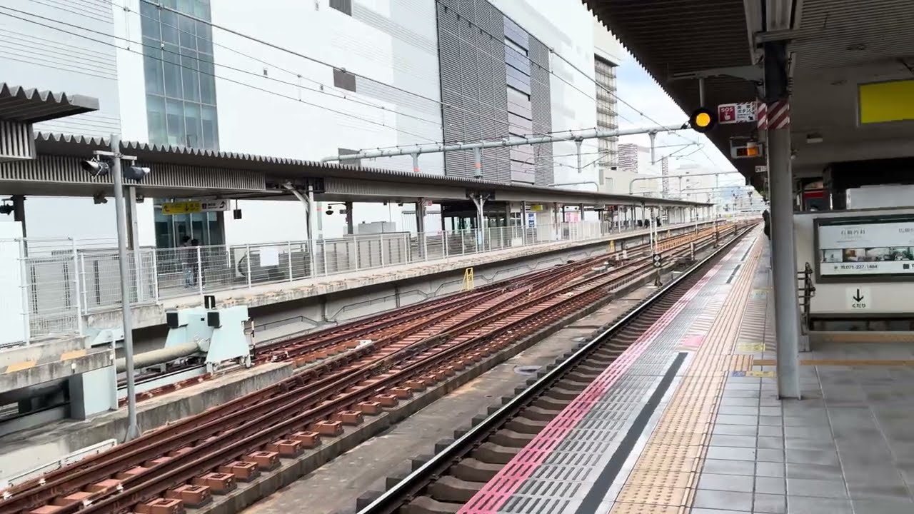 発車標と放送(接近メロディ)が連動していないJR神戸線 姫路駅5番乗り場