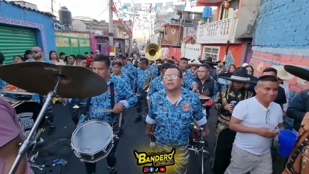 CHARROS LA TRADICIONAL | PRESENTACI&Oacute;N DE REYNA 2026 BANDA TIERRA DE GIGANTES SANTIAGO ACAHUALTEPEC 