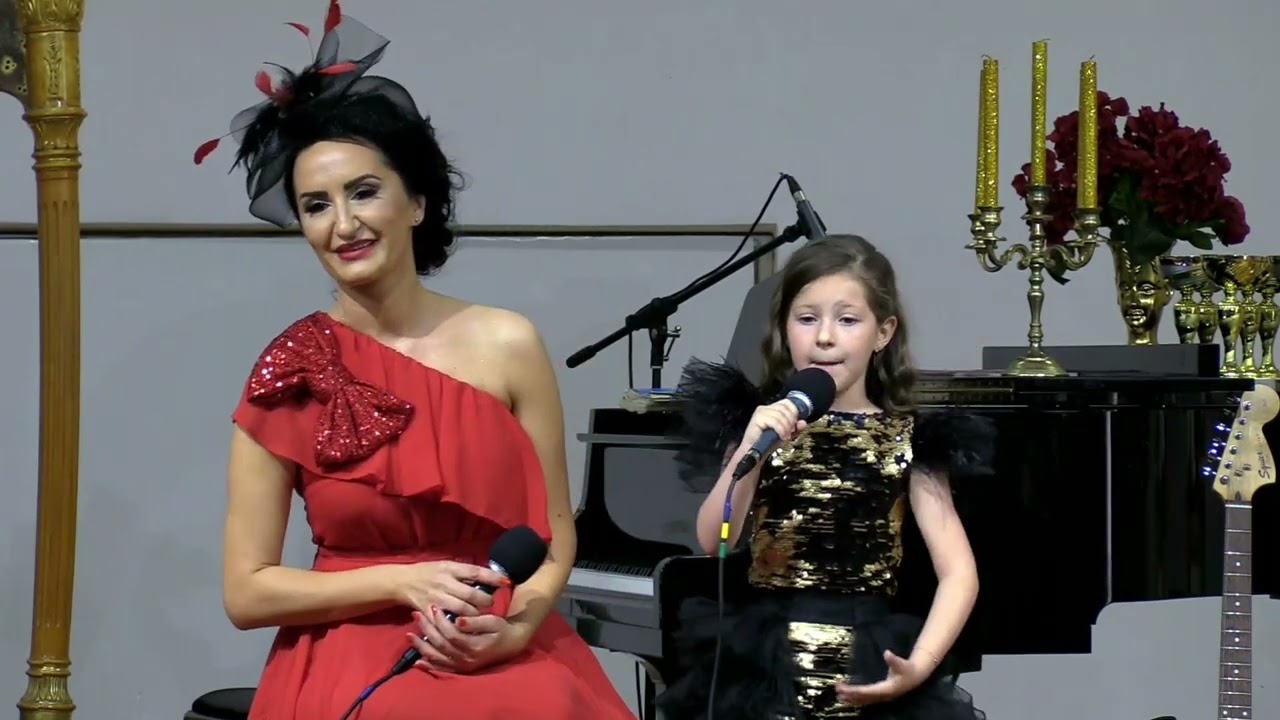 Raluca Cioca & Adelina Nedelcu - Tandra si gingasa mea fiara