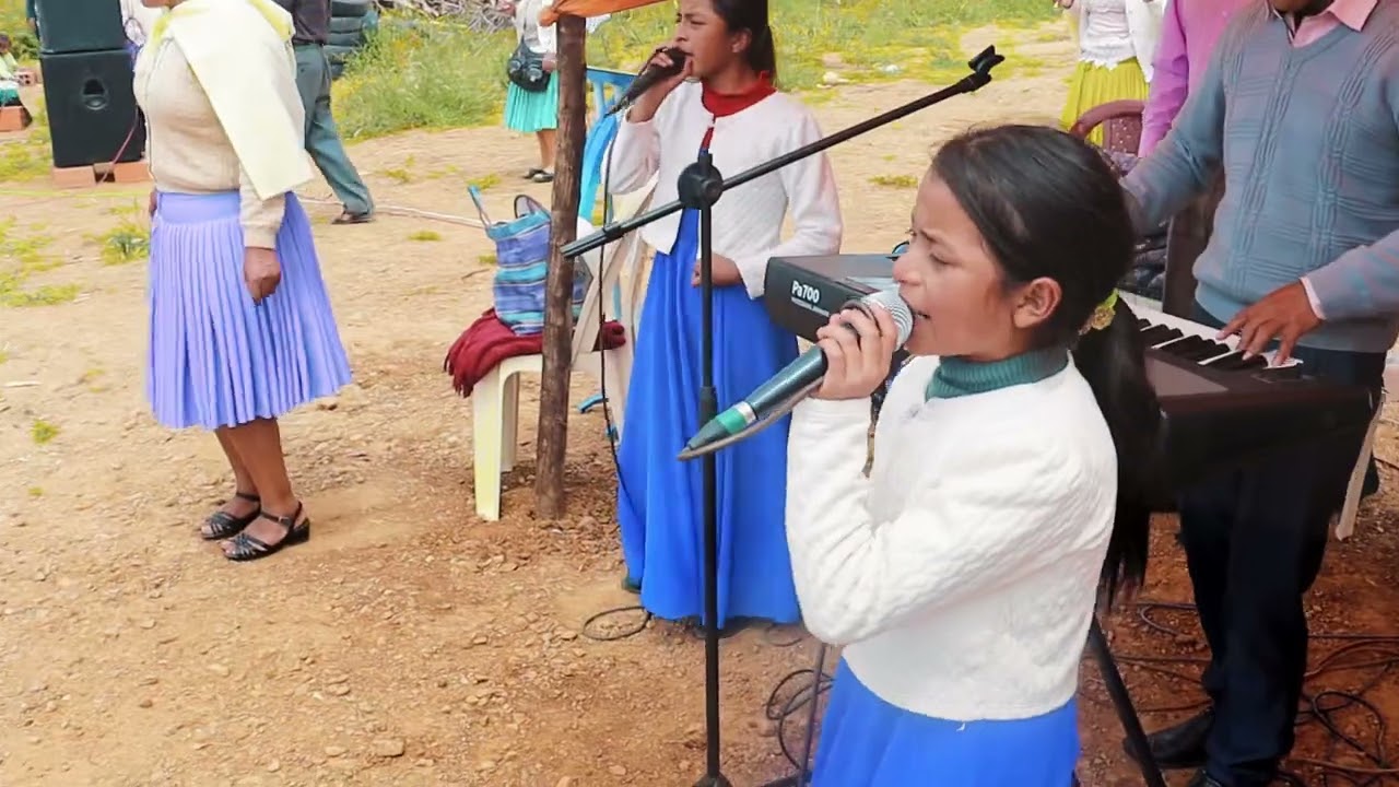 MINISTERIO DE ALABANZA ADORADORES DEL ESPIRITU PRESENTE EN GRAN INAGURACION DE MONTE MENDEZ TARIJA