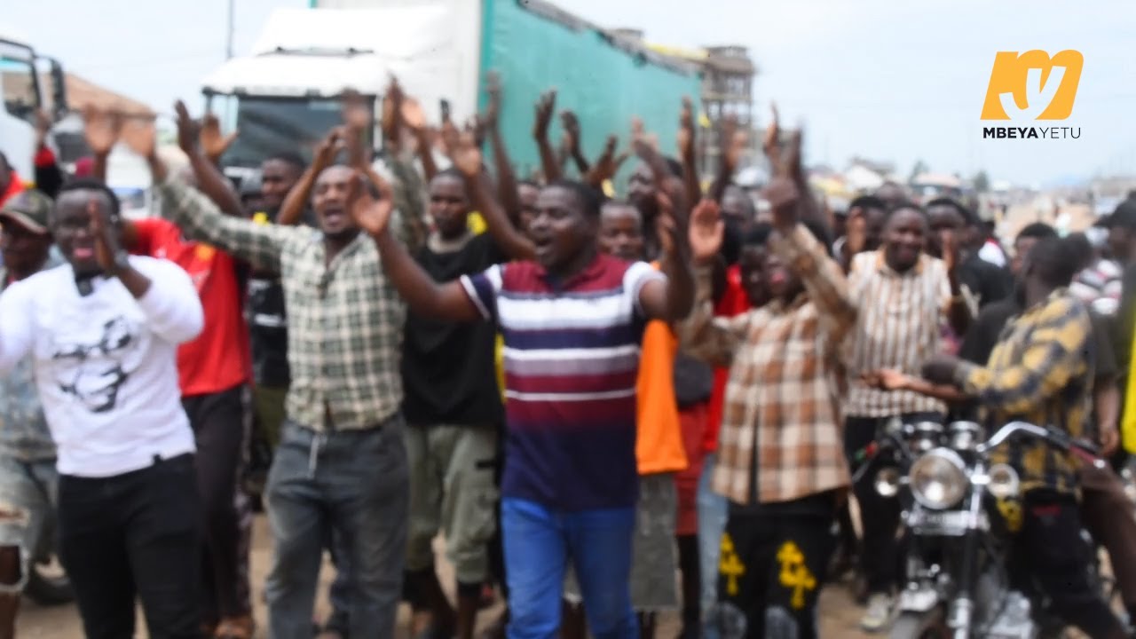 Wakazi wa Halmashauri ya Wilaya ya Mbeya Waadhimisha Kuzaliwa Rais Samia kwa Mshikamano