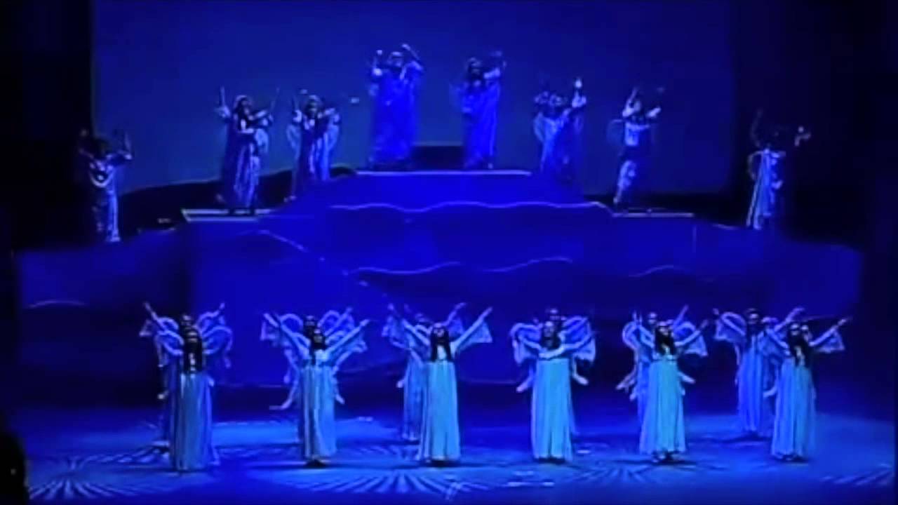 ANGELES COREOGRAFIA (MUSICAL)