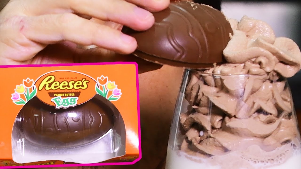 ASMR GIANT Chocolate Egg ! ( FUN CRUNCH ) 초콜릿 달걀 No Talking  | Nomnomsammieboy
