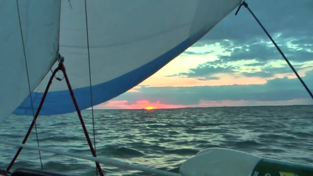 Met kolibri 560 meedoen aan de 24 uurs op het ijsselmeer. HD aanbevolen!