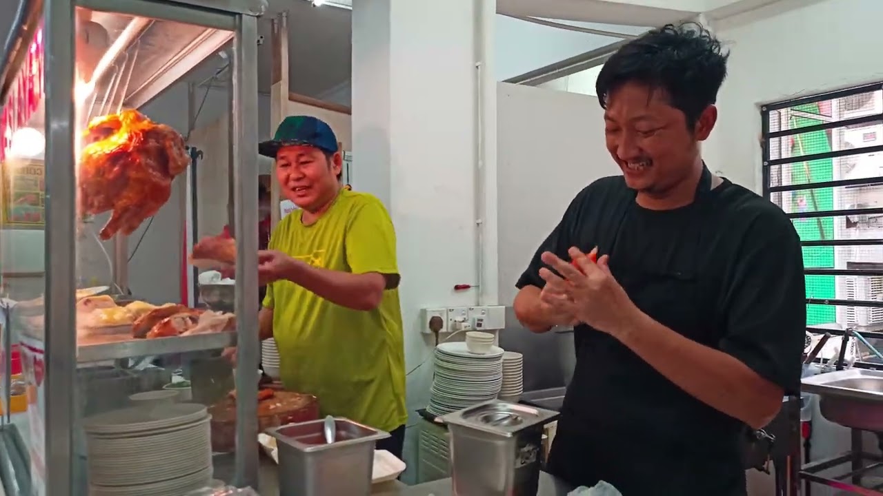 Hidden  Gems at KL - Chicken Rice at Bukit Bintang