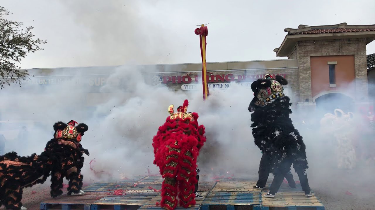 Lunar New Year of OX 2021 Lion Dance & Firecrackers Celebration @ Asia Times Square, HAPPY NEW YEAR!