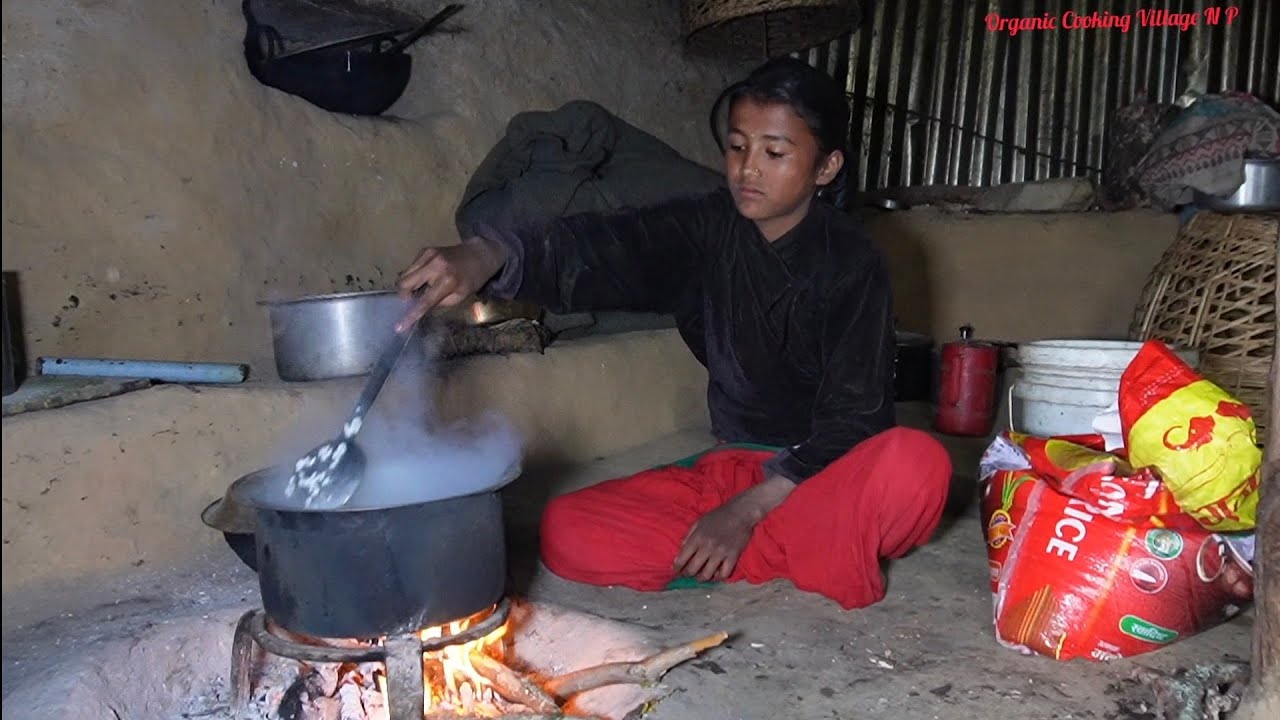 Sani Nani’s Hand-Made Taste 🍚🔥 Sinkhi & Rice Cooked on a Traditional Wood Stove