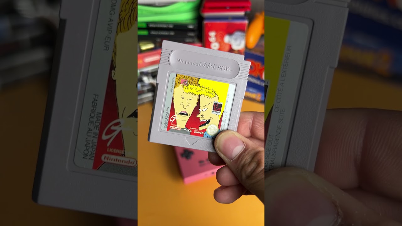 Unboxing a Pink GameBoy Pocket!