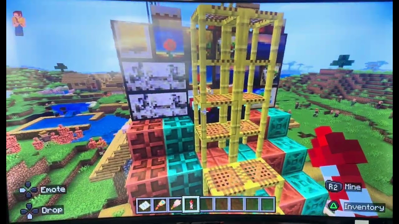 Mia Plays Minecraft: Her First House Tour 🏡