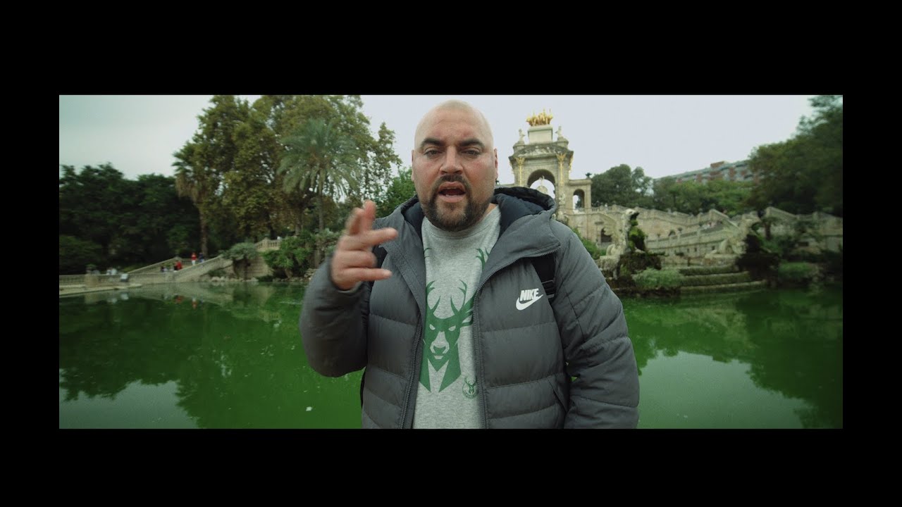 Gilly Man Giro - Walk Away [Official Video]