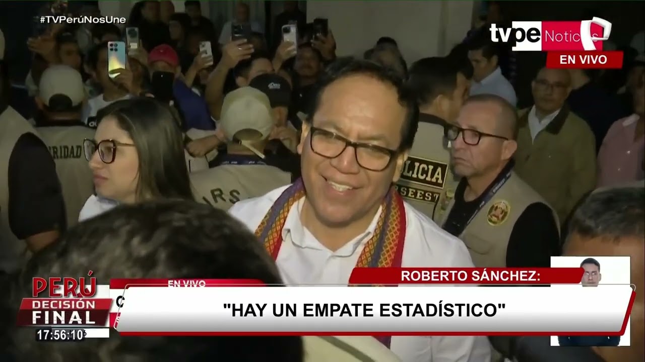 Esta fue la reacci&oacute;n de Roberto S&aacute;nchez al flash electoral