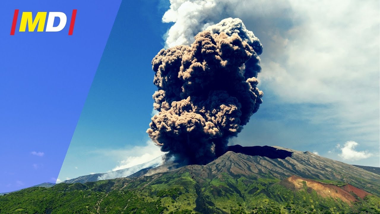 ÚLTIMA HORA | Violenta ERUPCIÓN del VOLCÁN ETNA hace que varios turistas huyan despavoridos