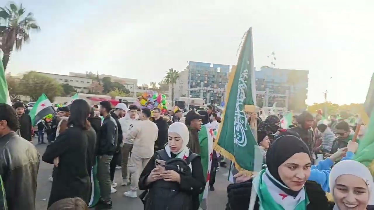 أستمتع معنا بأجمل الاجواء بمرور عام على تحرير سوريا من حكم بيت الاسد ❤️