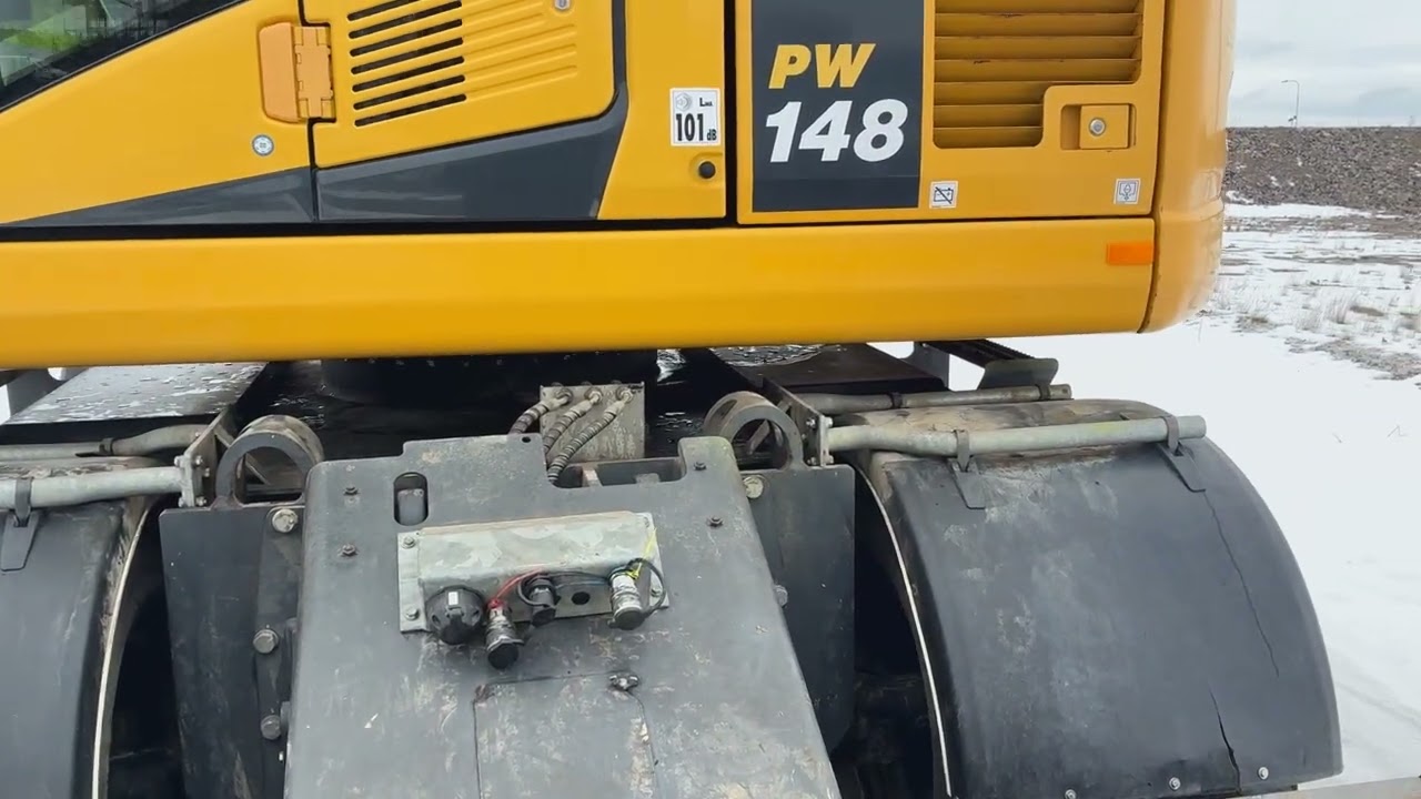 Komatsu PW 148