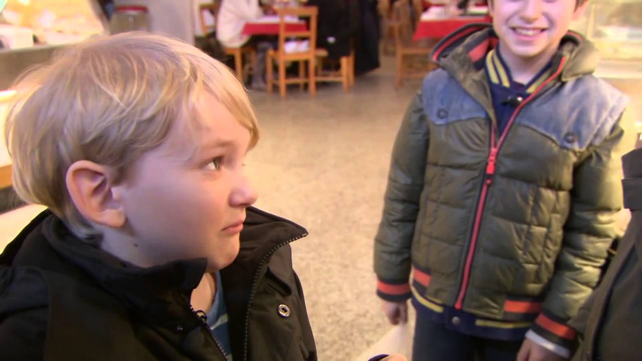 Edward Bloom bjuder på gåslever, går det hem i Kändisbarnvakten? SVT
