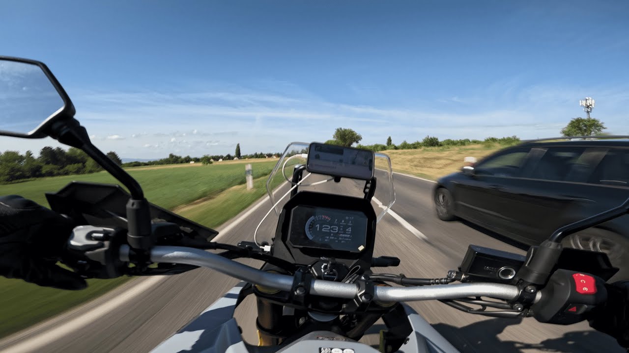 Suzuki V-Strom 800DE - Raw Sound