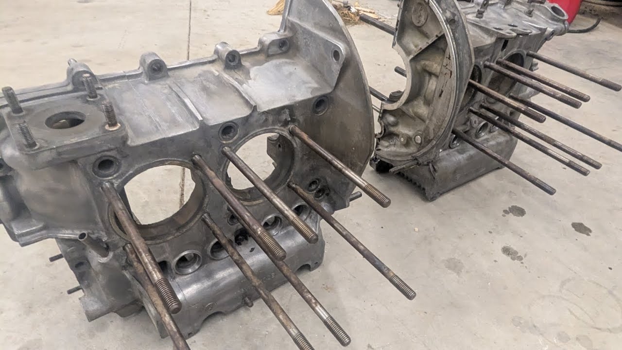 Porsche vs Volkswagen (Engine Case) #porsche #volkswagen #engine #mechanic #restoration 