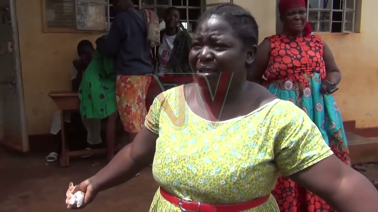 “MUGENDA KUDDAMU P7”:Abayizi n’abazadde e Jinja UNEB ekabatemye