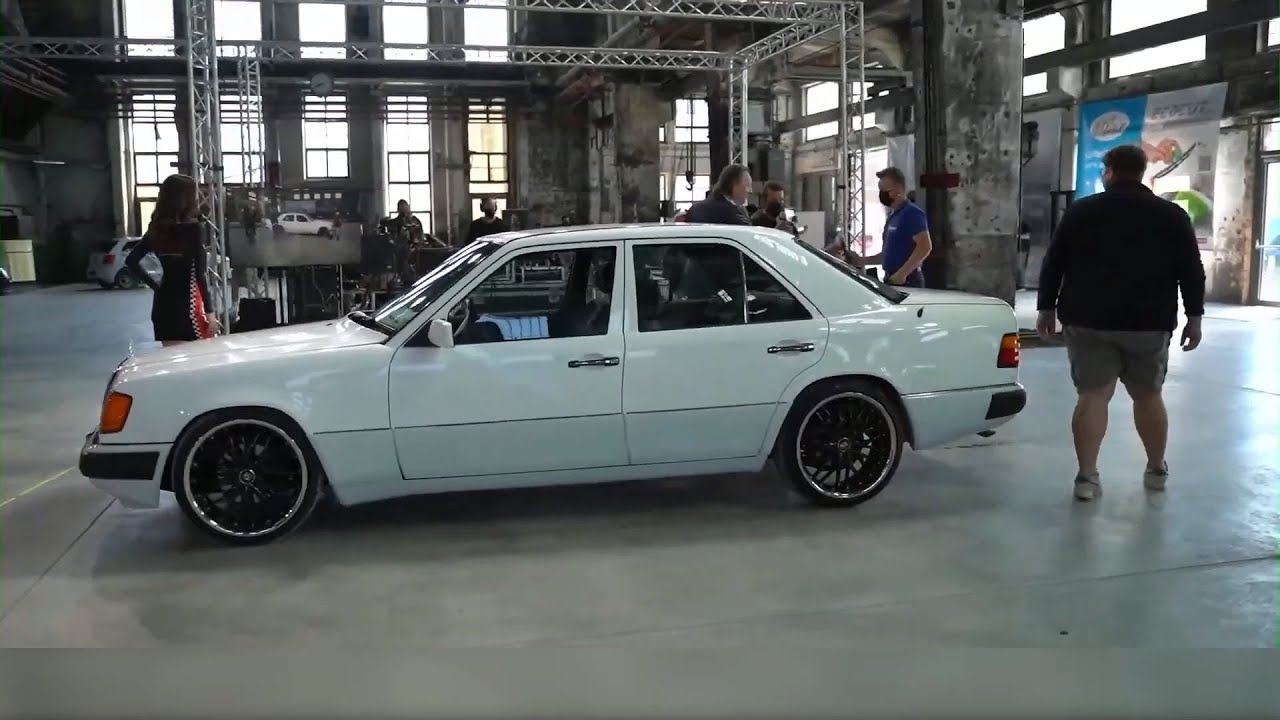 Youngtimer W124 E Klasse mit unserer Klassiker Felge Barracuda Voltec T6 by Fahrzeugtechnik EFF
