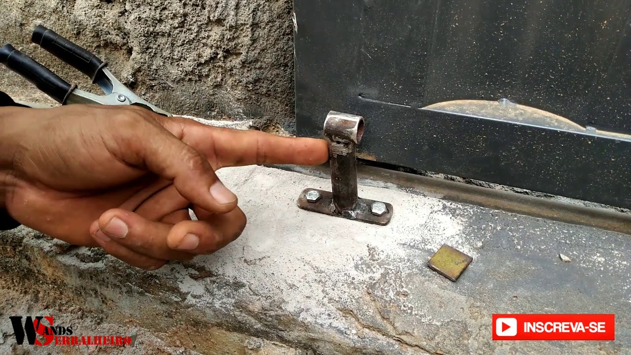 como colocar trava de segurança em portão