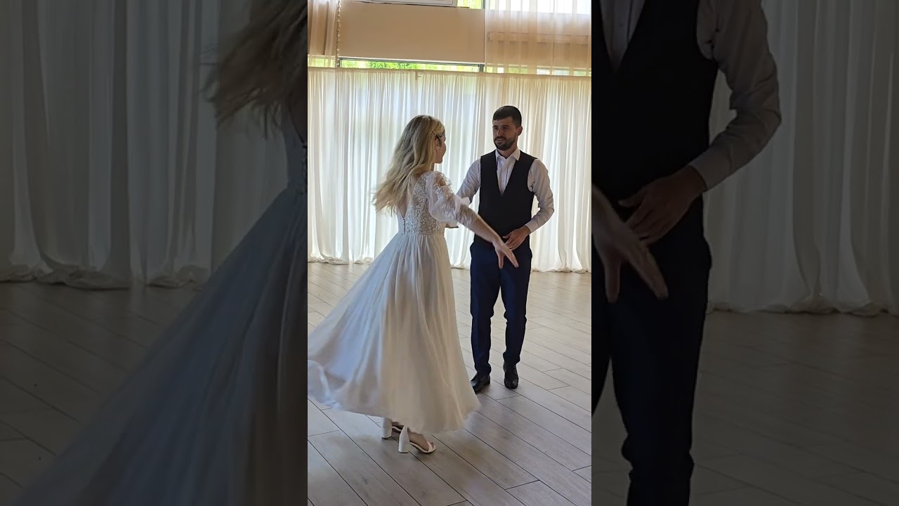 Carlos Rivera - Te esperaba ( Waltz & Bachata Weeding) Dance Choreography Marius și Larisa