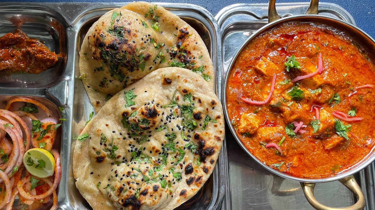 ढाबे वाला पनीर मसाला और आटे से नान बनाने का आसान तरीक़ा Dhabe wala Paneer Masala & Naan Recipe