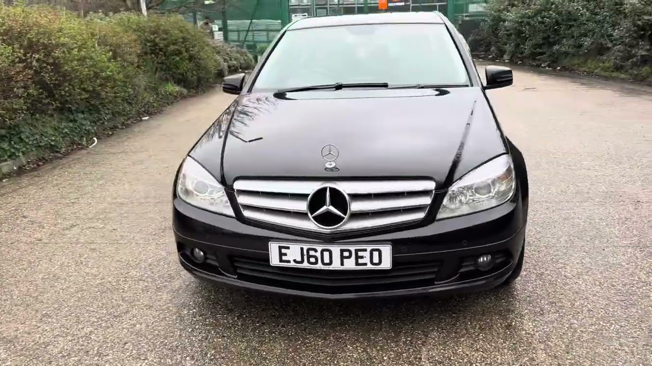 2010 60 Mercedes Benz C220 Executive CDi SE Obsidian Black - SAT NAV + DVD PLAYER + BLUETOOTH