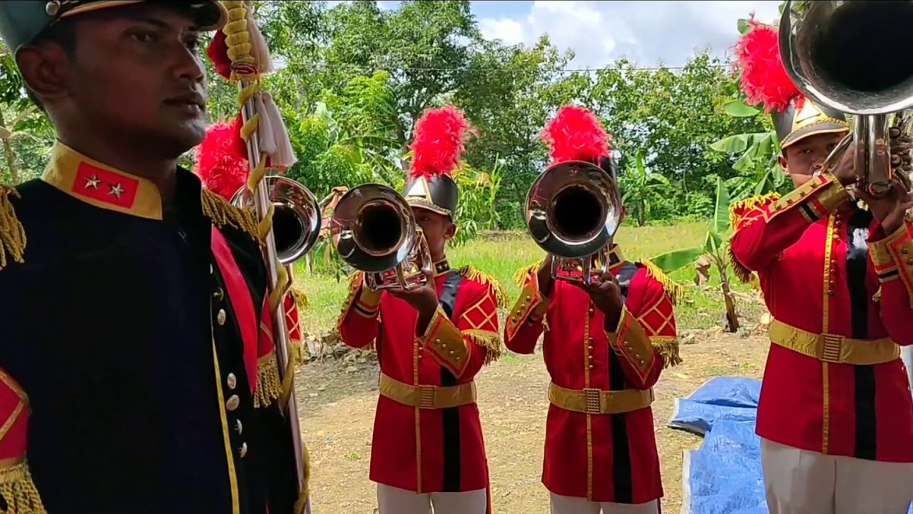 TIGA LAGU BERTURUT-TURUT PERSEMBAHAN DARI GRUP DRUMBAND GP ANSOR PONPES HIDAYATULLOH ALMUHAJIRIN
