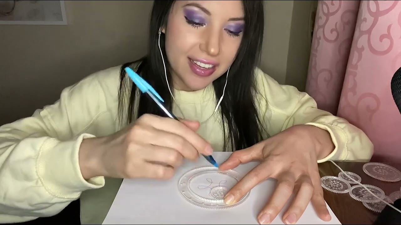 ASMR Gum Chewing and Drawing with Spirograph | ASMR Masticando Chicle y Dibujando con Espirografo!!