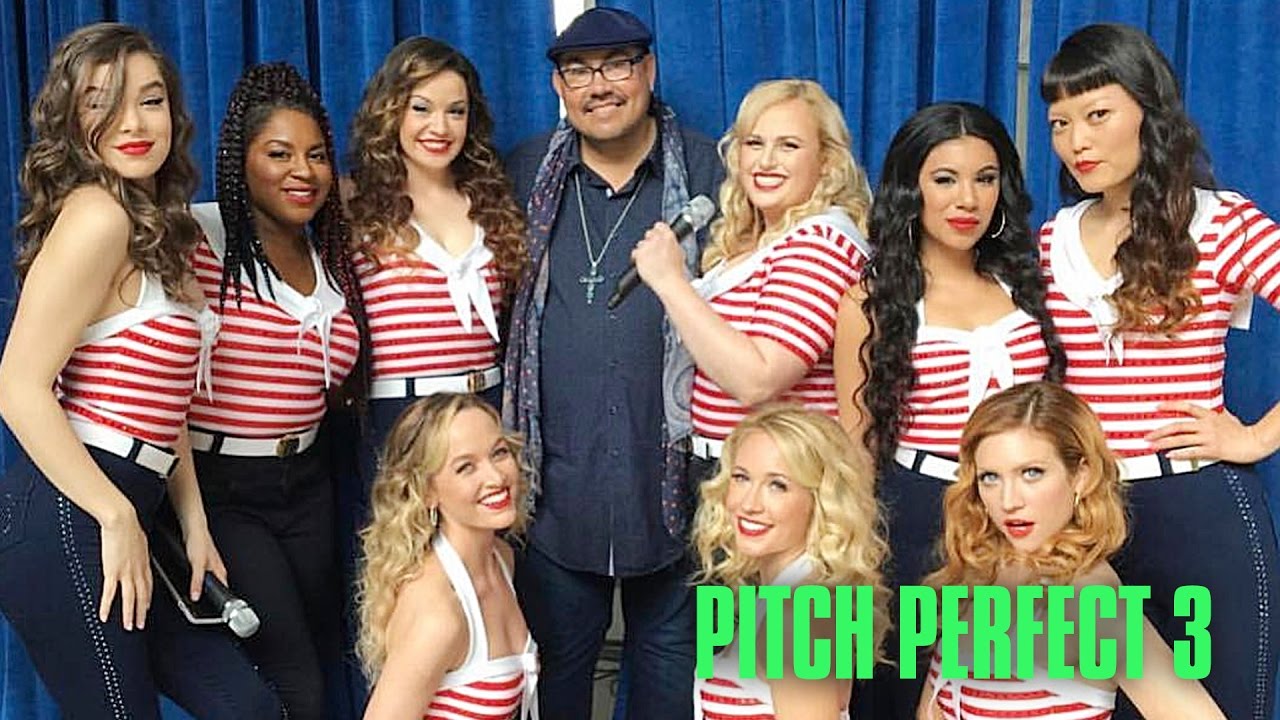 Pitch Perfect Cast Singing & Dancing in The Studio - Pitch Perfect 3 Behind The Scenes