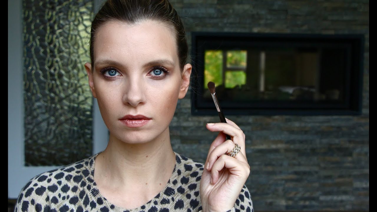 Quick and Easy Nude Makeup Tutorial | A Model Recommends