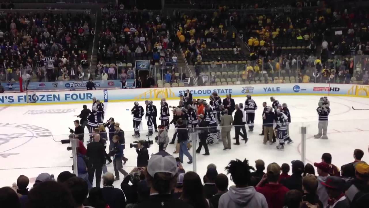 Yale Wins 2013 NCAA Hockey National Champiomship - Frozen F