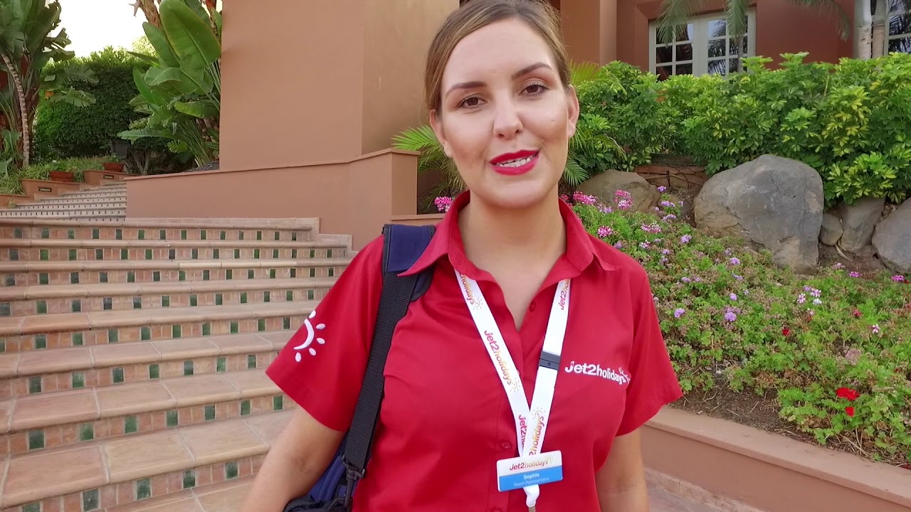 A Day in the Life of a Customer Resort Helper