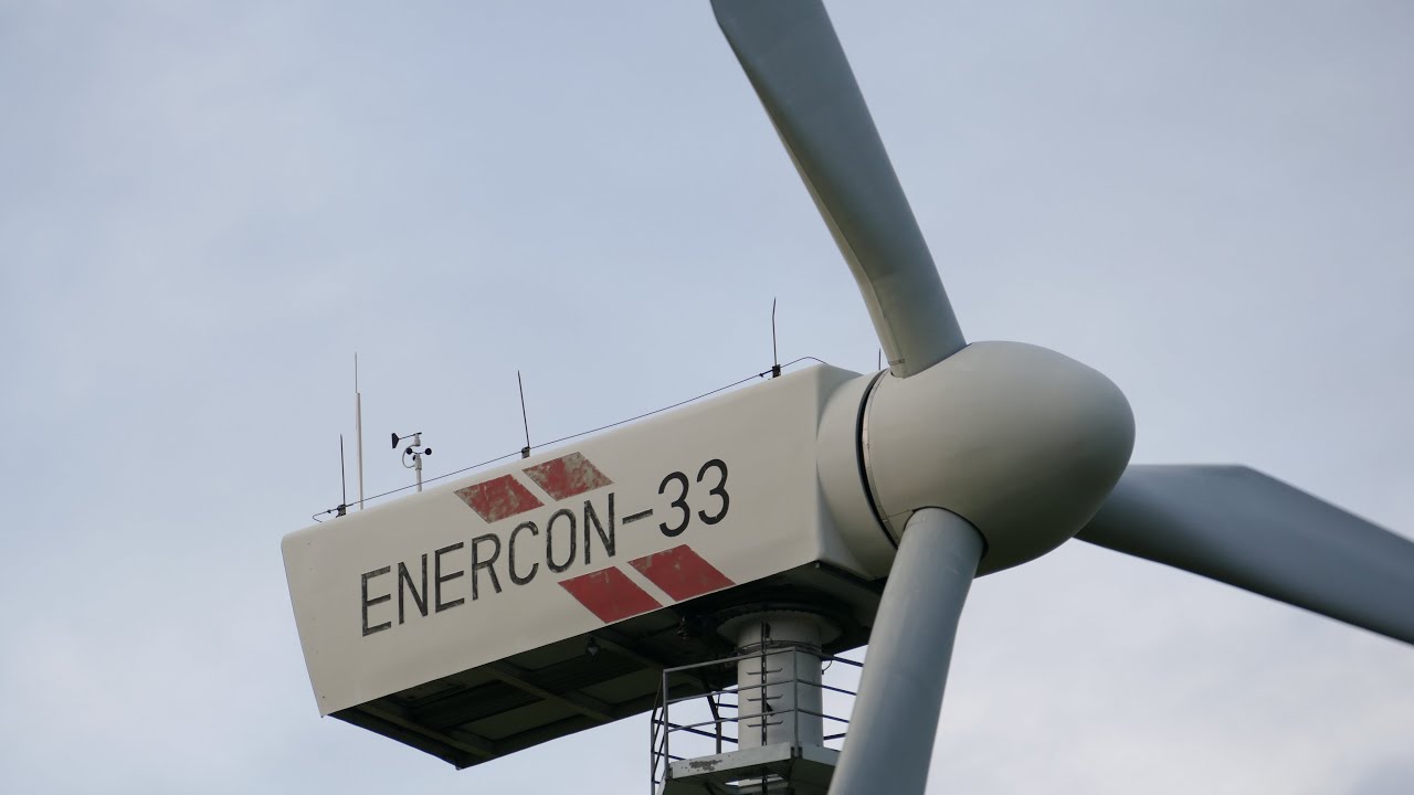 Enercon E-33 at Breitnau (Black Forest)