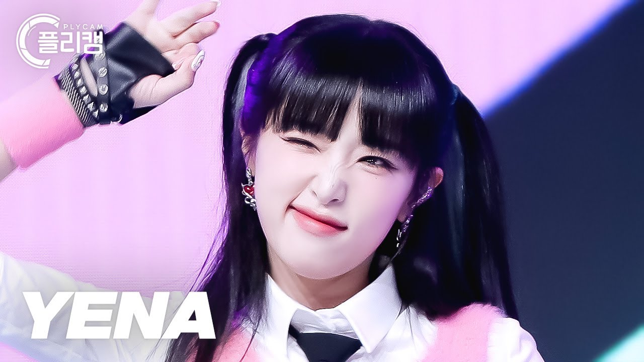[플리캠 4K] YENA 'WithOrWithOut' (최예나 직캠) l Simply K-Pop CON-TOUR Ep.531