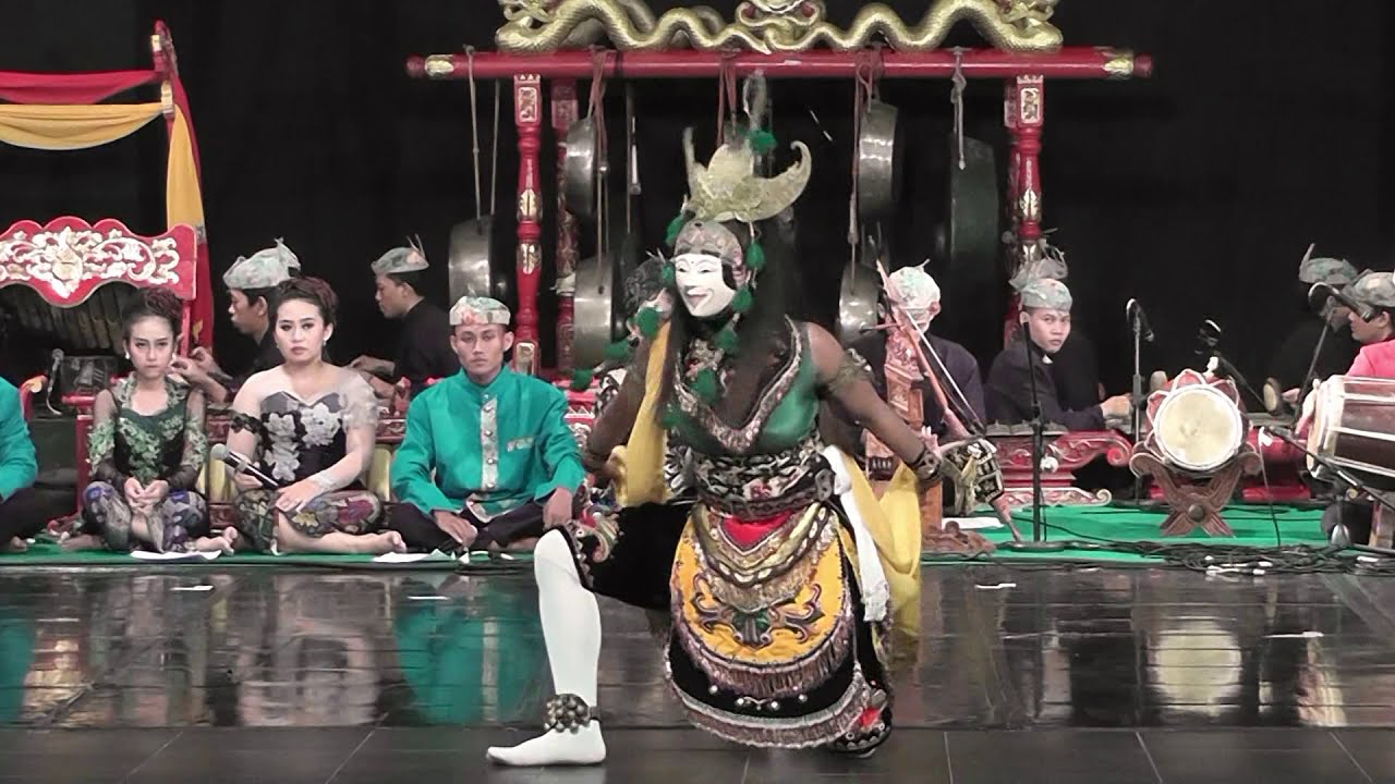 Tari Topeng Gunung sari