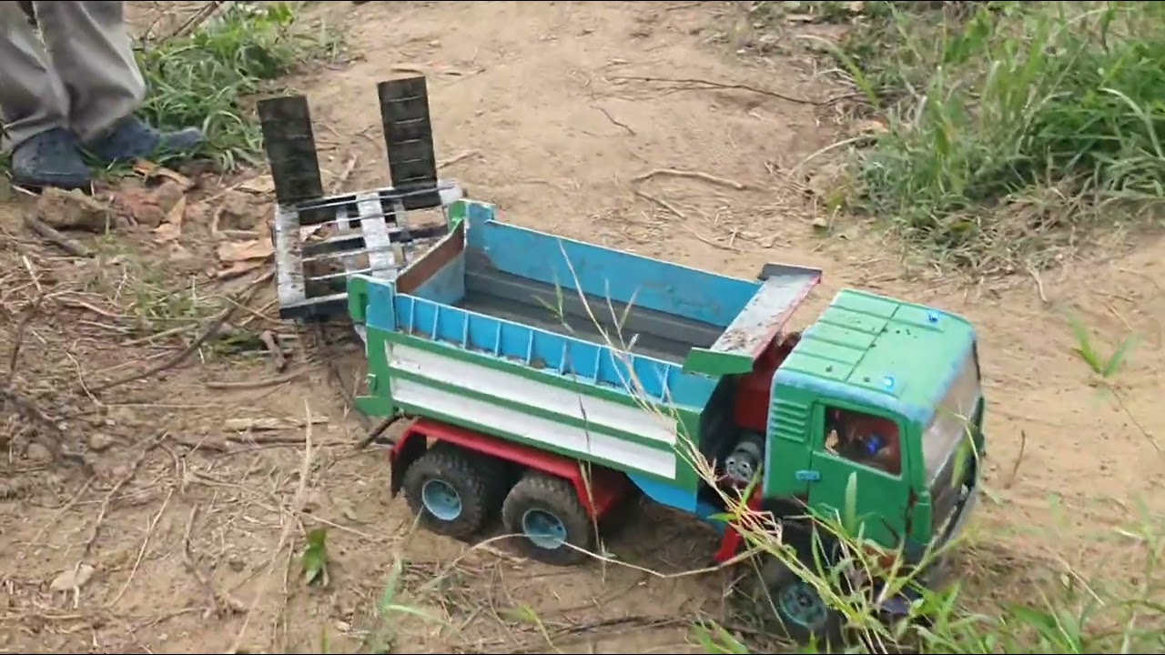 Mini Truck Construction