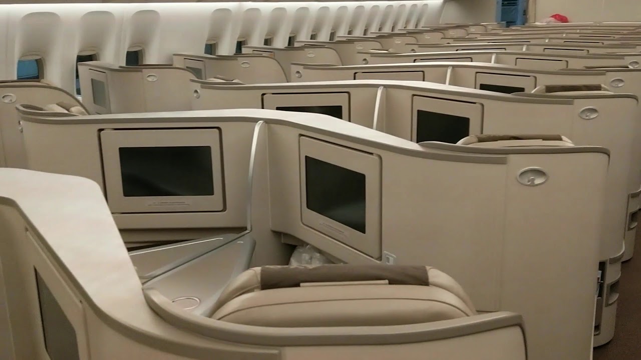 China Eastern 777-300ER cabin walkthrough