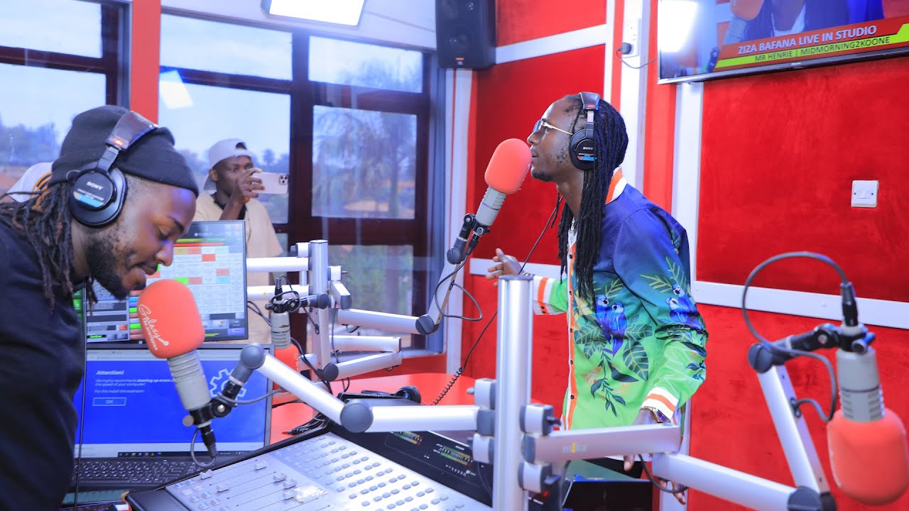 Ziza Bafana Categorizes Bobi Wine, Chameleon & Bebe Cool In  A Musical Discussion