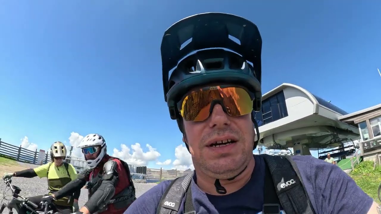 Flumserberg RedFox mit Katja und dem Weini, CUBE AMS Hybrid ONE44 C:68X SLX