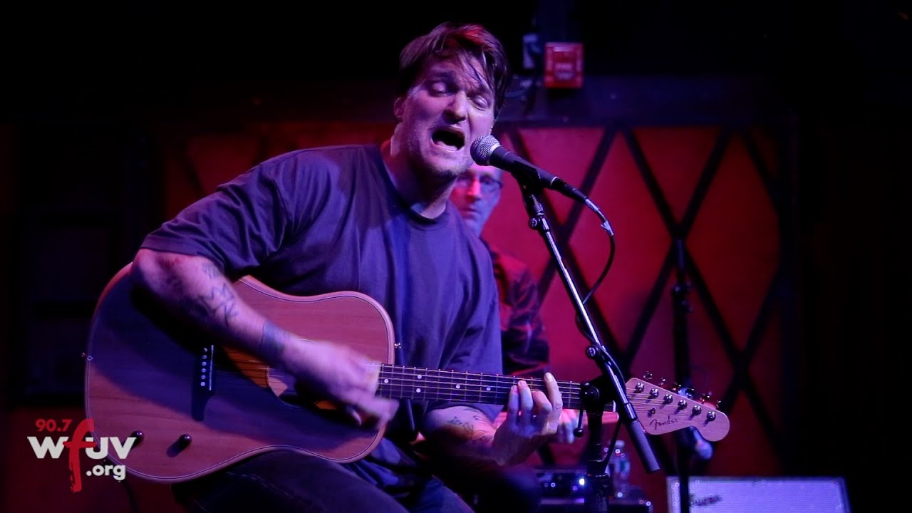 Cold War Kids - "Run Away With Me" (Live at Rockwood Music Hall)