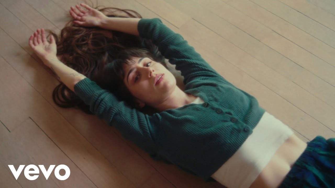 dodie - I’M FINE! (OFFICIAL VIDEO)