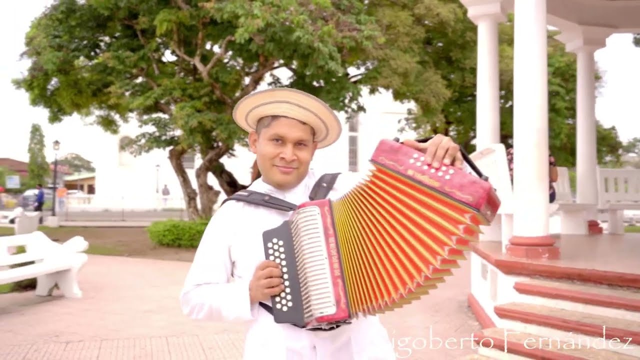 Compadre Gallinazo Cumbia Coclesana