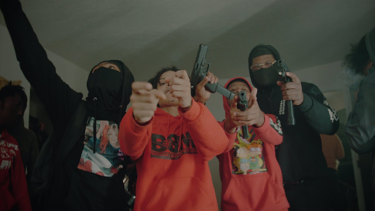 Gbg LilJames - Get Busy Or Get Down [ BBM Diss ] (Dir. by @rich_nerds_productions)