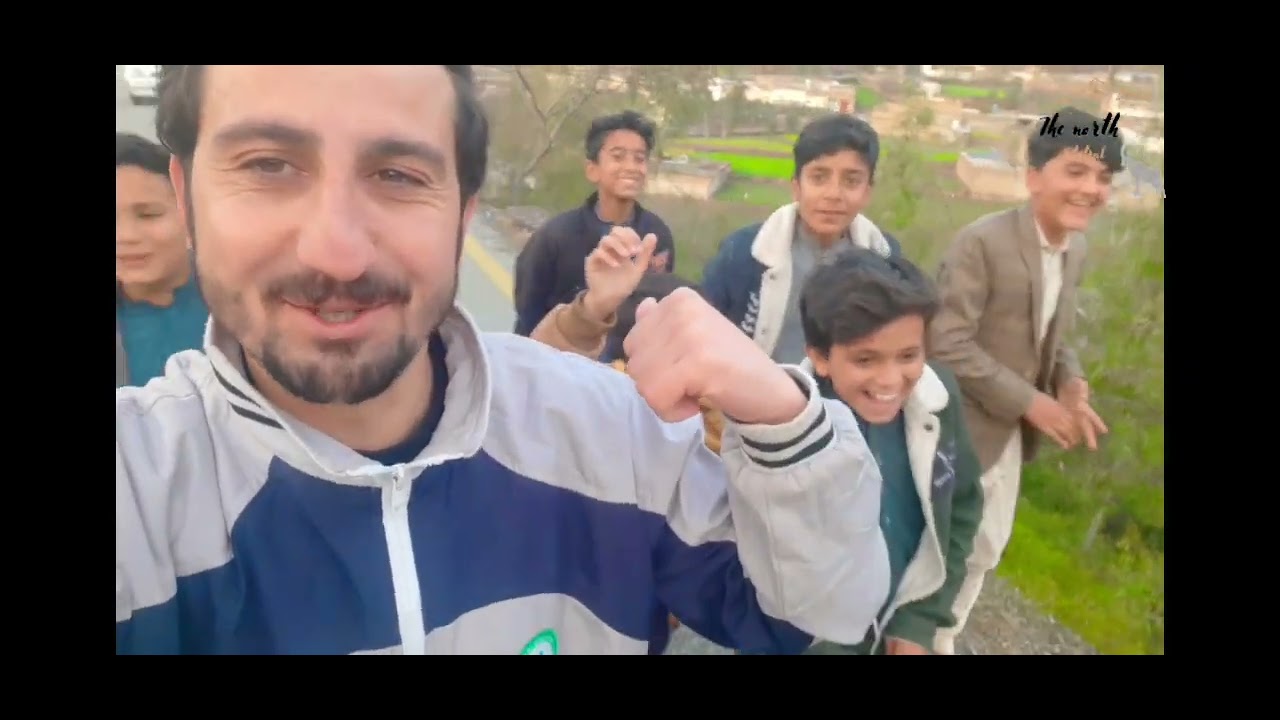 Thana May aik jaga tha jo bohot He khubsurat tha||Wahan K Khubsurati or Mithay Pani ko Khub enjoykia