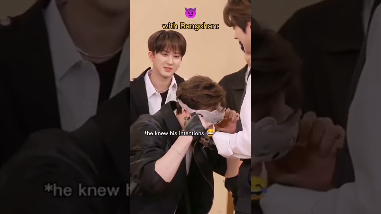 Lee Know so soft for Felix OMG😍🤗