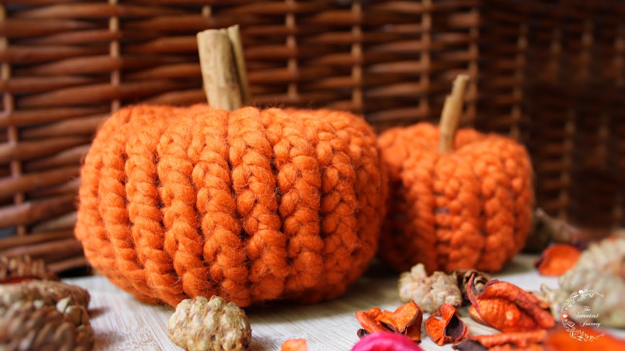 How to Loom Knit a Pumpkin | Fall Crafts & Decor | The Sweetest Journey