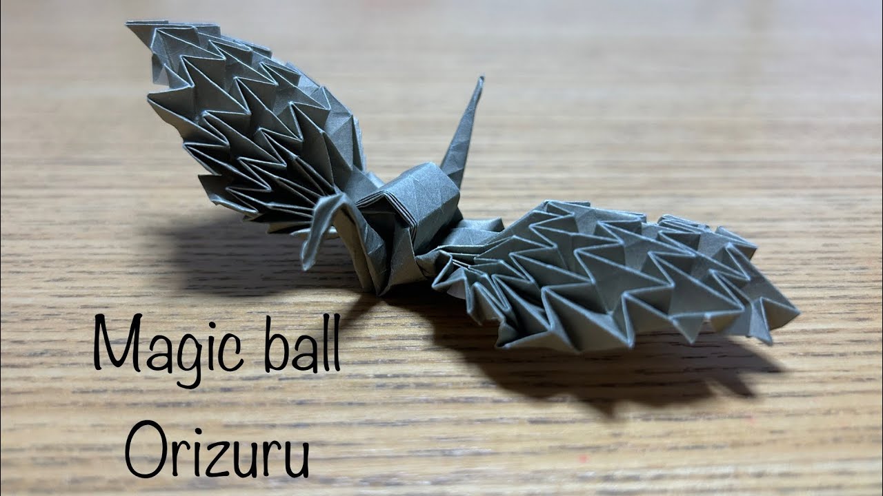 マジックボールの模様の折り鶴　Magic ball orizuru